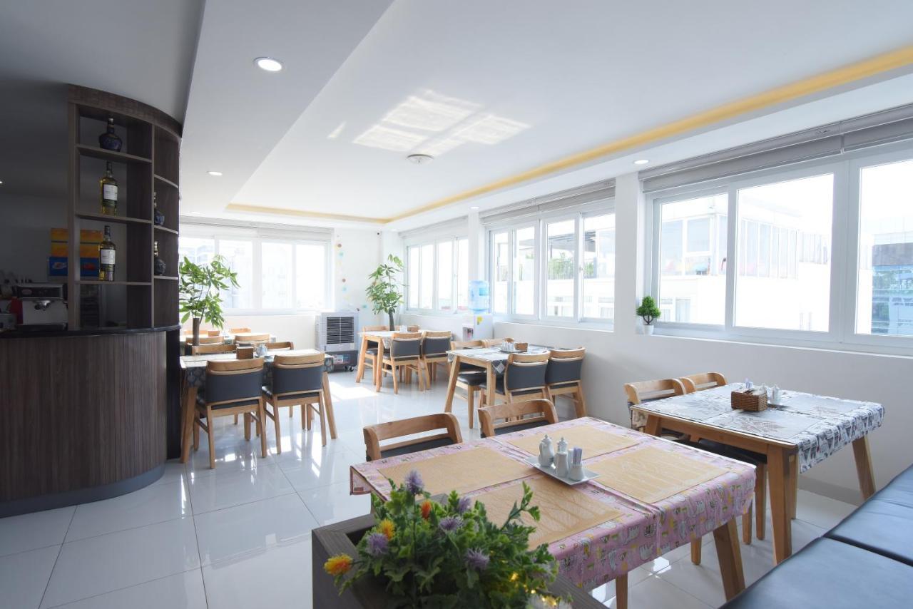Hera Hotel Airport Ho Chi Minh-stad Buitenkant foto